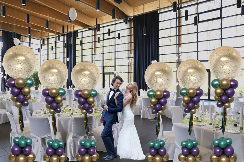Deko Hochzeit riesige Konfetti-Luftballons Goldkonfetti verziert mit Chromeballons